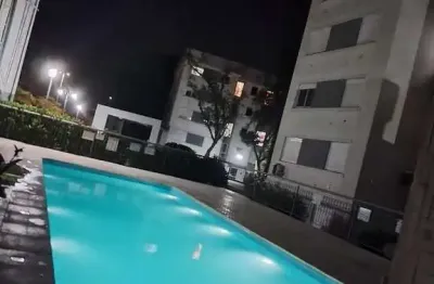 Apartamento com 02 quartos, 01 vaga escriturada no bairro agronomia