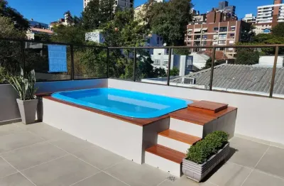 Vende-se cobertura com 2 quartos(2 suítes), piscina, 2 vagas e 235 m² – mont`serrat
