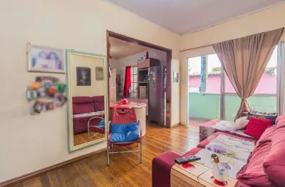 Casa com 2 quartos à venda na Avenida Bernardino Silveira de Amorim, --, Santa Rosa de Lima, Porto Alegre