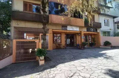 Apartamento 2 dormitórios, lareira, churrasqueira, 1 vaga de garagem escriturada, no bairro tristeza em porto alegre/rs