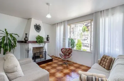 Casa com 3 quartos à venda na Rua Vital Brasil, --, Jardim Itu Sabará, Porto Alegre