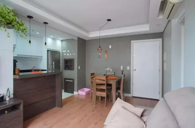 Apartamento de 2 quartos com 49 metros privativos e 1 vaga de garagem