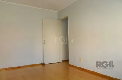 Apartamento com 2 quartos à venda na Avenida Venâncio Aires, --, Azenha, Porto Alegre