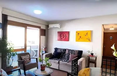 Vende-se apartamento com 3 quartos(1 suíte), sacada, churrasqueira e 1 vaga – 128 m² – auxiliadora