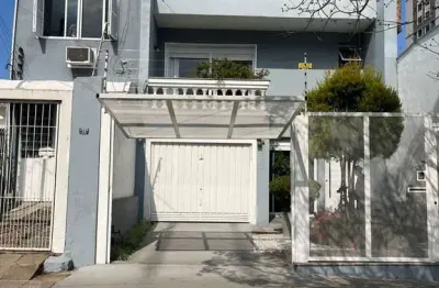 Casa com 4 quartos à venda na Rua Marcílio Dias, --, Menino Deus, Porto Alegre