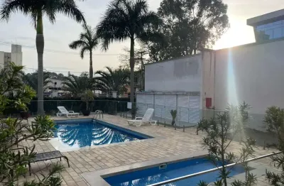 Apartamento térreo 2 dormitórios e 1 vaga em condomínio com infraestrutura completa