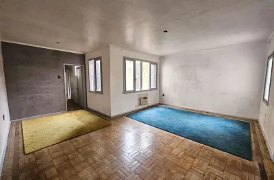 Apartamento com 3 quartos à venda na Rua Tomaz Flores, --, Bom Fim, Porto Alegre