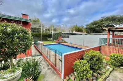 Casa com 3 quartos à venda na Rua Gávea, --, Ipanema, Porto Alegre