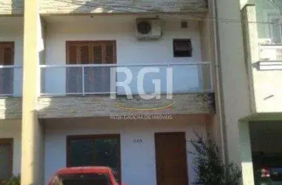 Casa em porto alegre, no bairro hípica, com 3 dormitório(s), à venda.