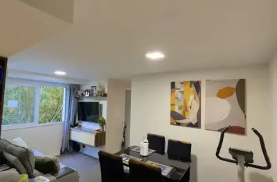 Apartamento com 2 quartos vaga escriturada e elevador, bairro vila nova, poa-rs