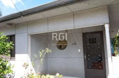 Terreno à venda na Rua Doutor Alberto Barbosa, --, Vila Ipiranga, Porto Alegre