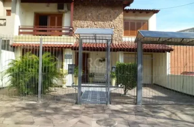 Casa para venda - 216m², 4 dormitórios, sendo 1 suites, 8 vagas - aberta dos morros