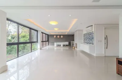 Alto padrão no terrazas: 4 suítes, 312m² e vista incrível para a natureza