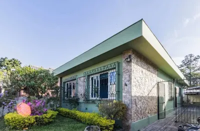 Casa com 3 quartos à venda na Rua Santa Clara, --, Partenon, Porto Alegre