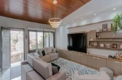 Casa com 6 quartos à venda na Rua Professor Ulisses Cabral, --, Chácara das Pedras, Porto Alegre