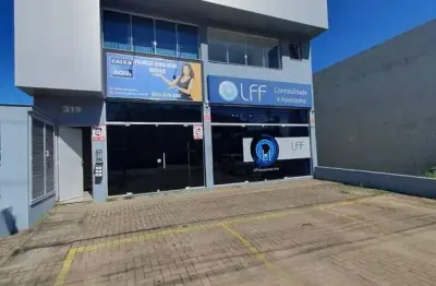 Apartamento à venda na Avenida Edgar Pires de Castro, --, Hípica, Porto Alegre