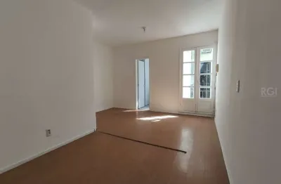 Kitnet / Stúdio à venda na Rua Vicente da Fontoura, --, Rio Branco, Porto Alegre