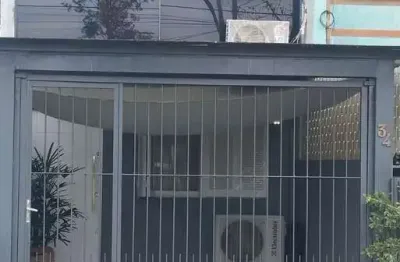 Casa com 2 quartos à venda na Rua Eva Vargas Soares, --, Hípica, Porto Alegre