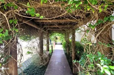 Apartamento de 1 quarto, currasqueira, suíte e uma vaga de garagem no bairro santa cecilia junto ao bom fim em porto alegre.