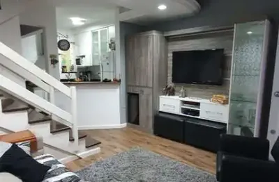 Casa em condomínio fechado com 2 quartos à venda na Avenida da Cavalhada, --, Cavalhada, Porto Alegre