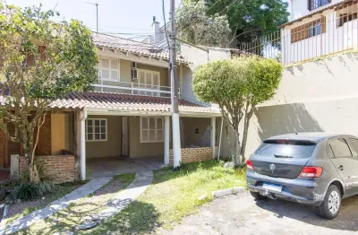 Casa em condomínio fechado com 3 quartos à venda na Avenida Juca Batista, --, Cavalhada, Porto Alegre