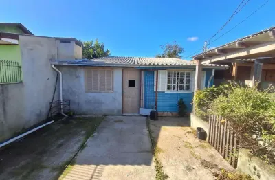 Casa com 3 quartos à venda na Estrada Barro Vermelho, --, Restinga, Porto Alegre