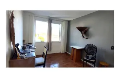 Apartamento 01 dormitório com 01 vaga de garagem descoberta