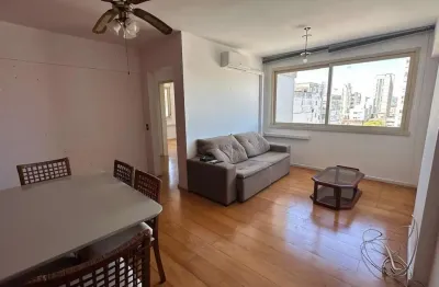 Vende-se apartamento com 2 quartos,68 m² e 1 vaga – centro histórico