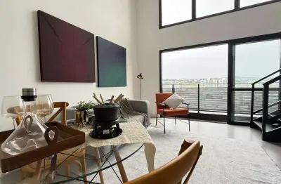 Apartamento duplex em andar alto com 01 vaga de garagem escriturada