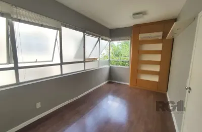 Conjunto/sala para venda - 31.9m², 0 dormitórios, petrópolis
