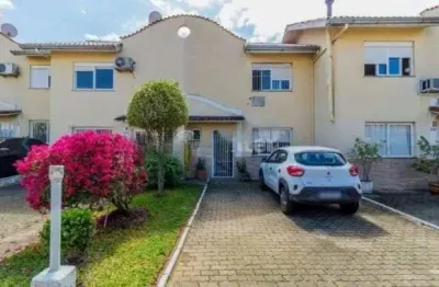 Casa com 2 quartos à venda na Avenida Edgar Pires de Castro, --, Hípica, Porto Alegre