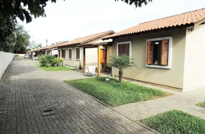 Casa em condomínio 2 dorms à venda rua das espatódeas, ponta grossa - porto alegre