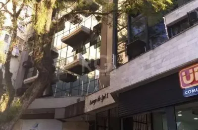 MÁFFER IMÓVEIS ALUGA Sala Comercial na Av. Cristóvão Colombo – Próxima à Félix da Cunha- 32.71m²