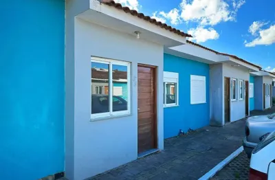 Casa condominio em porto alegre, no bairro ponta grossa, com 2 dormitório(s), e 2 banheiros, à venda.
