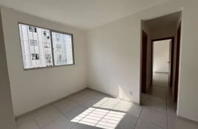 Apartamento térreo 2 quartos com 1 vaga e com piscina e infra completa
