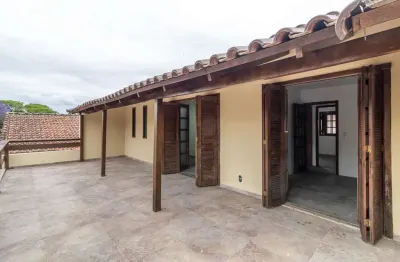 Casa com 4 quartos à venda na Rua Dom Jaime de Barros Câmara, --, Sarandi, Porto Alegre