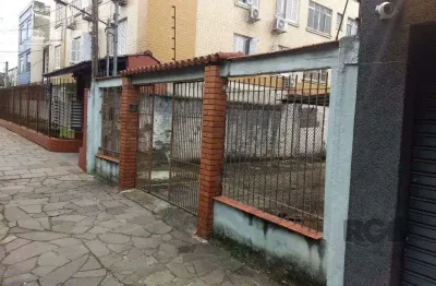 Terreno comercial à venda na Travessa Azevedo, --, Floresta, Porto Alegre