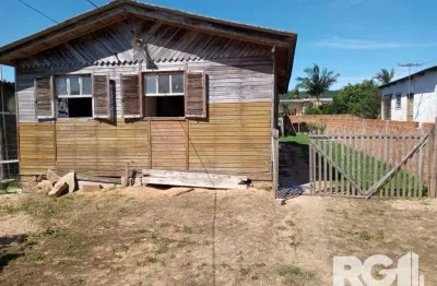 Casa com 3 quartos à venda na Rua Oito Mil e Quatorze, --, Lageado, Porto Alegre