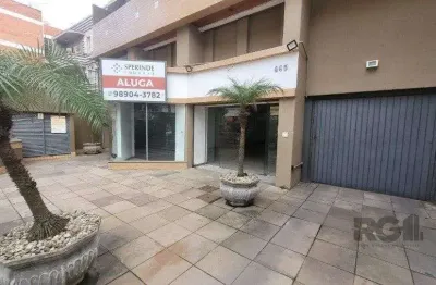 Loja a venda na rua félix da cunha, com 150m², moinhos de vento, entre a av cristóvão e rua marques do pombal, com amplo salão