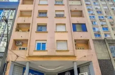 Cobertura horizontal 1 dormitório com 65m2 no centro histórico de porto alegre.