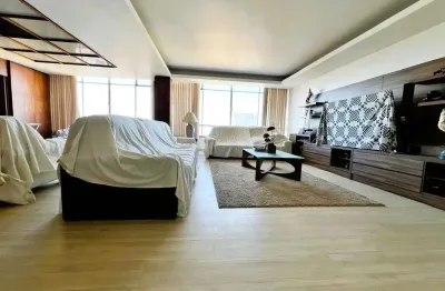 Excelente apartamento 3 dormitórios com vista para o guaíba em frente a santa casa - edif. santa tecla