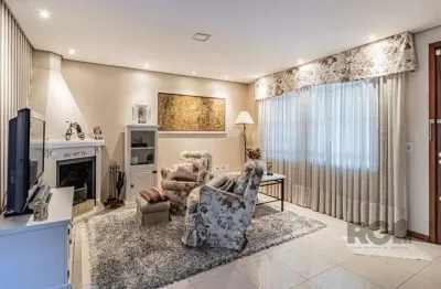 Casa com 6 quartos à venda na Rua Ladislau Neto, --, Ipanema, Porto Alegre