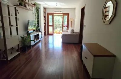 Apartamento com 03 quartos e 01 vaga escriturada no bairro tristeza