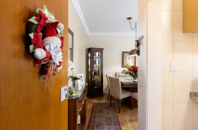Apartamento com 2 quartos à venda na Rua Doutor Castro de Menezes, --, Vila Assunção, Porto Alegre