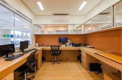 Sala comercial à venda na Avenida Teixeira Mendes, --, Chácara das Pedras, Porto Alegre