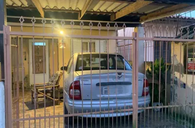 Casa com 2 quartos à venda na Rua do Schneider, --, Hípica, Porto Alegre