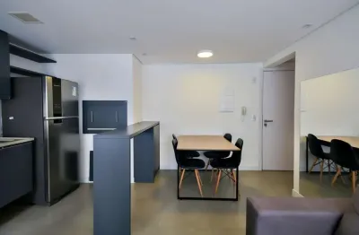 Apartamento decorado de 1 dormitório com vaga no bairro petrópolis.