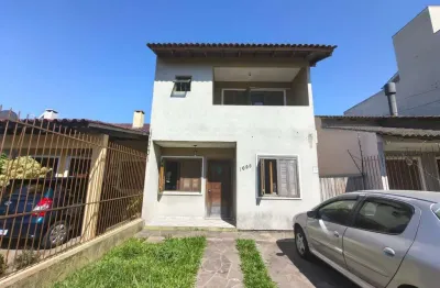 Casa com 4 quartos à venda na Rua Doutor Hermes Pacheco, --, Aberta dos Morros, Porto Alegre
