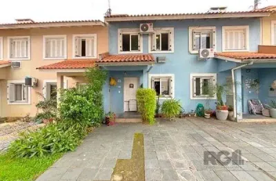 Casa em porto alegre, no bairro cavalhada, com 2 dormitório(s), e 2 banheiros, à