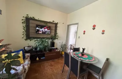 Apartamento com 65m², localizado no bairro jardim carvalho em porto alegre/rs.